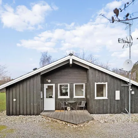 Casa de Férias Lovely In With Kitchen